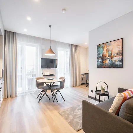 Brand New Downtown By Reside Baltic Appartement *
